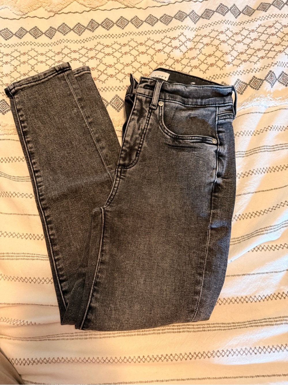 LOFT Gray Black Wash Skinny Jeans